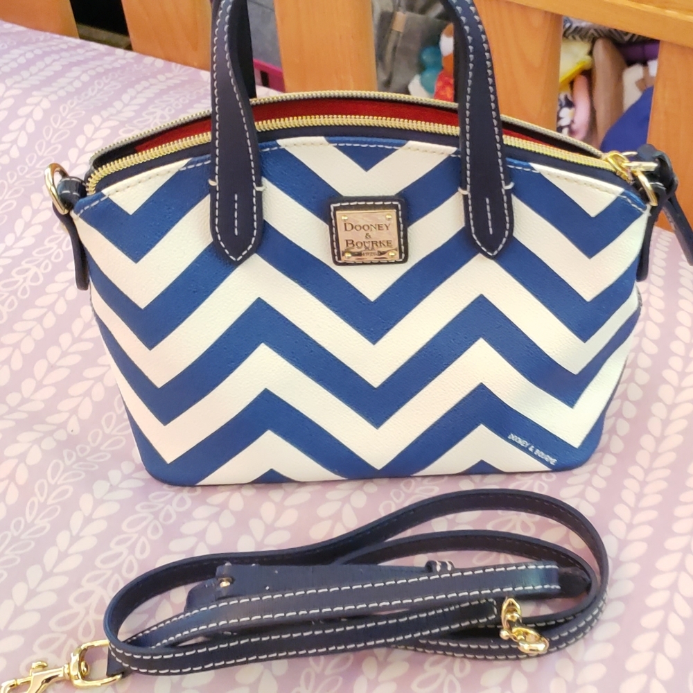 ❣MINI DOONEY AND BOURKE BAG❣
